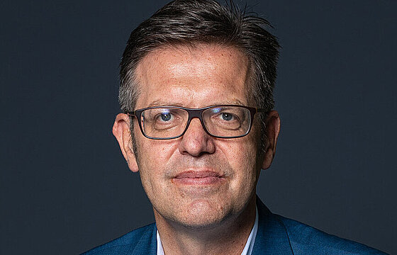 Porträtbild Prof. Dr. Steffen Mau 